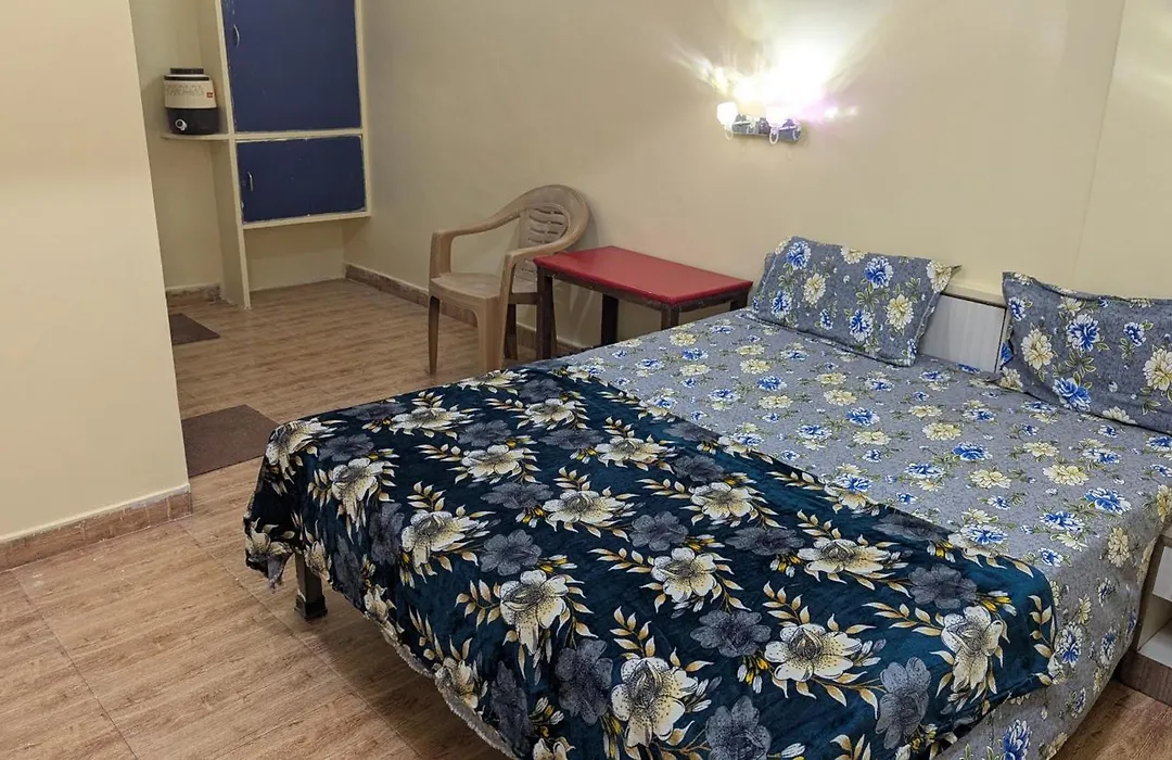 Bluestar Cottage-1